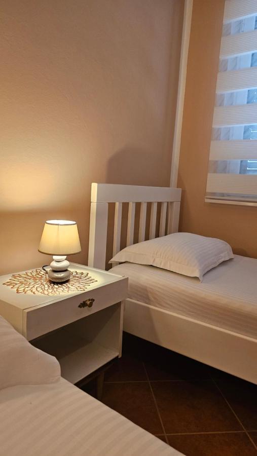 הרצג-נובי Lav Apartments מראה חיצוני תמונה