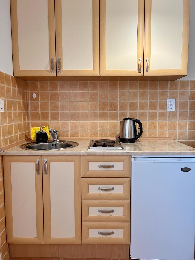 הרצג-נובי Lav Apartments מראה חיצוני תמונה