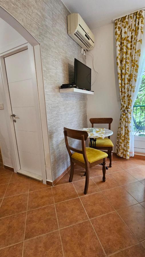 הרצג-נובי Lav Apartments מראה חיצוני תמונה